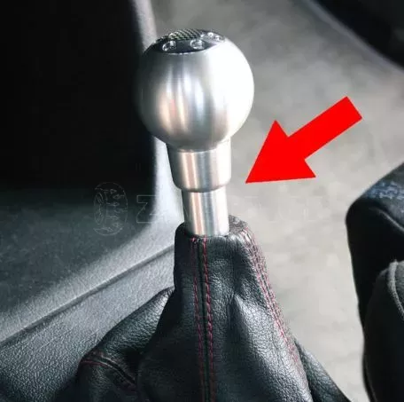Lampa ΕΠΕΚΤΑΣΗ/ΑΝΤΑΠΤΟΡΑΣ ΑΛΟΥΜΙΝΙΟΥ ΓΙΑ ΠΟΜΟΛΟ ΤΑΧΥΤΗΤΩΝ ΚΑΙ ΦΟΥΣΚΑ ΛΕΒΙΕ (Φ 28mm / ΥΨΟΣ 37mm) L0060.1 