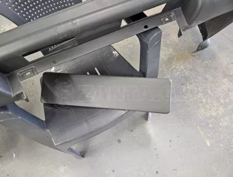 Nissan Terrano προφυλακτήρας πίσω γνήσιος  