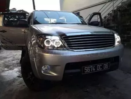 Φανάρια εμπρός angel eyes για Toyota Hilux (2005-2011) , με λάμπες (Η1) - σετ 2τμχ. 