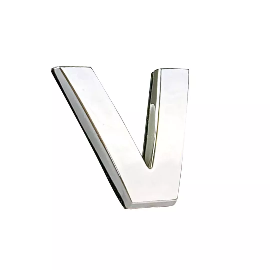 Αυτοκόλλητo Γράμμα Χρωμίου 3D ''V'' 2.7cm x 2.5cm 1 Τεμάχιο