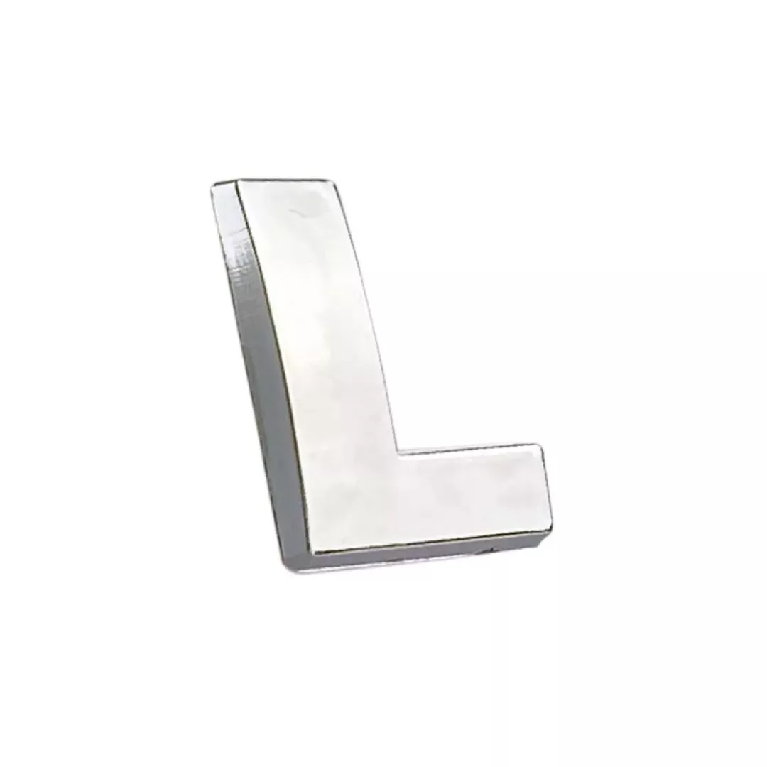 Αυτοκόλλητo Γράμμα Χρωμίου 3D ''L'' 2.7cm x 2.5cm 1 Τεμάχιο