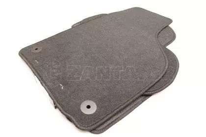 Πατάκια μοκέτα για Vw Golf 5 / 6 / Jetta (2005-2011) με στρόγγυλα κουμπώματα - 4τμχ. 