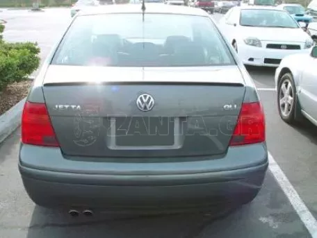 Lip spoiler για πορτ - μπαγκάζ για Vw Passat B5 / B5.5  (1997-2005) 