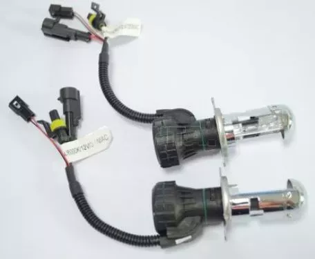 Bi xenon αποσυναρμολογούμενη λάμπα  - H4 5000K 35W - χωρίς εγγύηση - 1τμχ. 