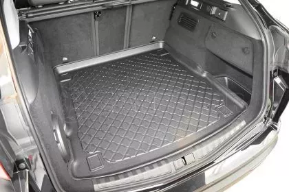 Πατάκι για πορτ - μπαγκάζ για  Alfa Romeo Stelvio (2017+) - With subwoofer - 1τμχ. 