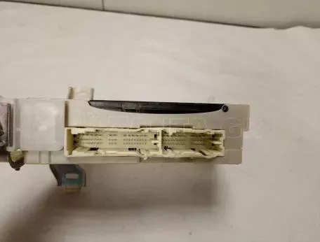 Μονάδα Ελέγχου - Ασφαλειοθήκη Toyota Yaris 2017-2020 - 89221-0D870 