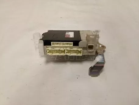 Μονάδα Ελέγχου - Ασφαλειοθήκη Toyota Yaris 2017-2020 - 89221-0D870 