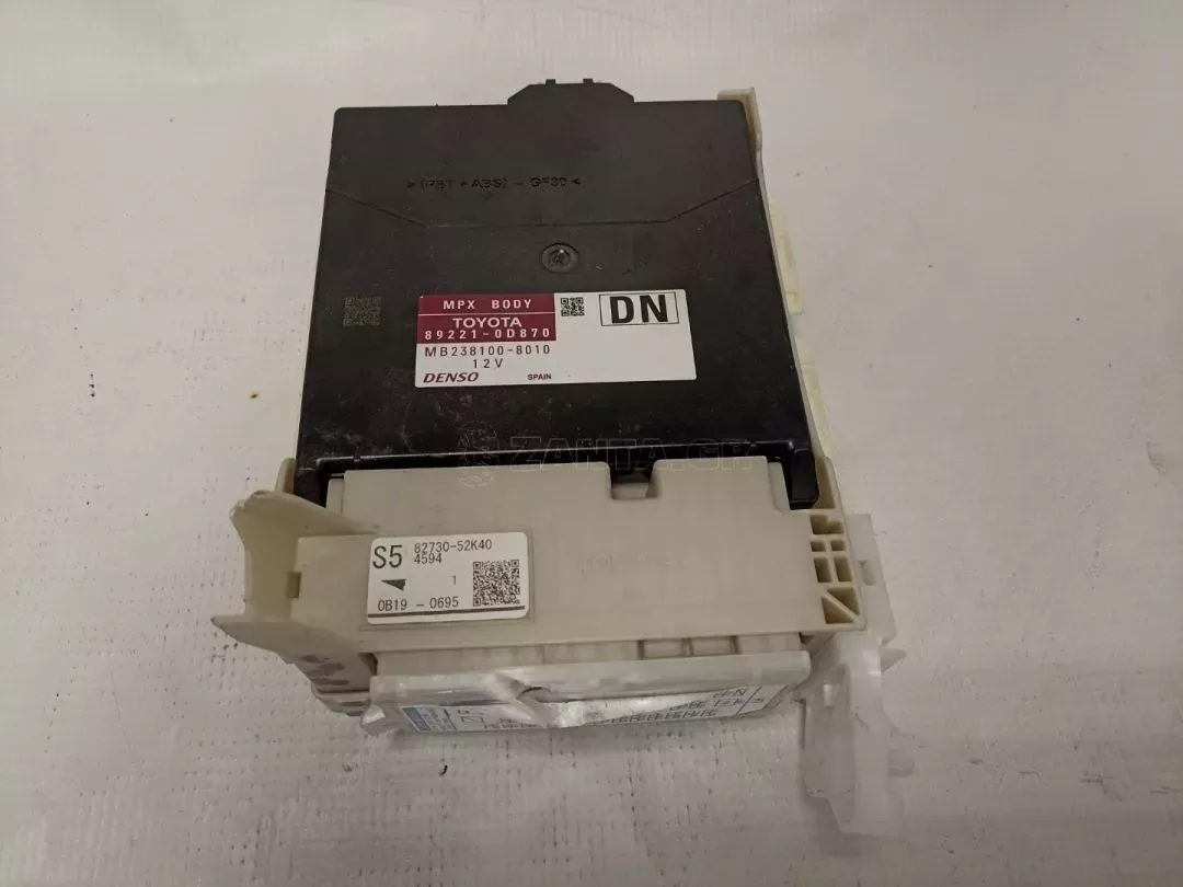 Μονάδα Ελέγχου - Ασφαλειοθήκη Toyota Yaris - MB238100-8010