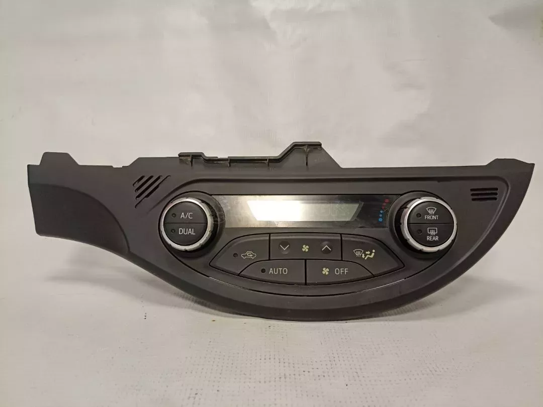 Χειριστήριο Κλιματισμού Καλοριφέρ Toyota Yaris - 55900-0D810