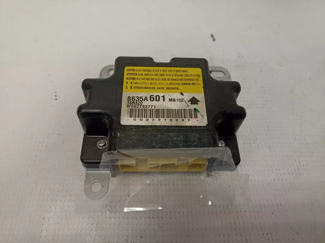 Εγκέφαλος Αερόσακων από Mitsubishi Space Star - 8635A601