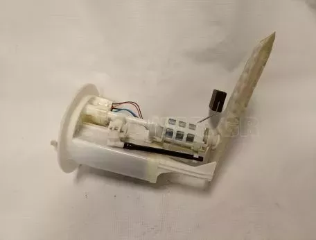 Μονάδα παροχής καυσίμων TOYOTA YARIS - 77704-0D070 