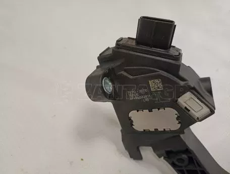 Ηλεκτρικό Πεντάλ γκαζιού από Toyota Yaris - 78110-0D110 