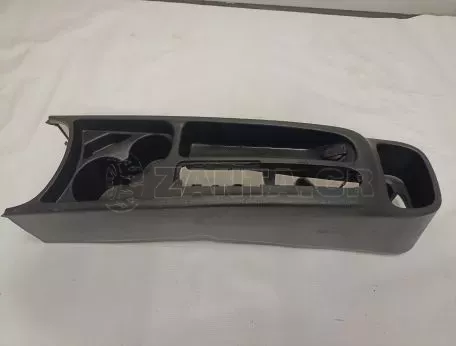 Κονσόλα κεντρική από Hyundai i10 - 84620-B9000 