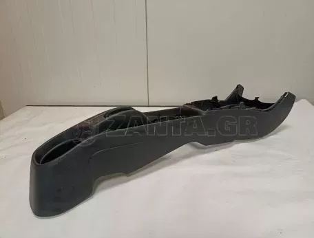 Κονσόλα κεντρική από Toyota Yaris - 58910-0D290 