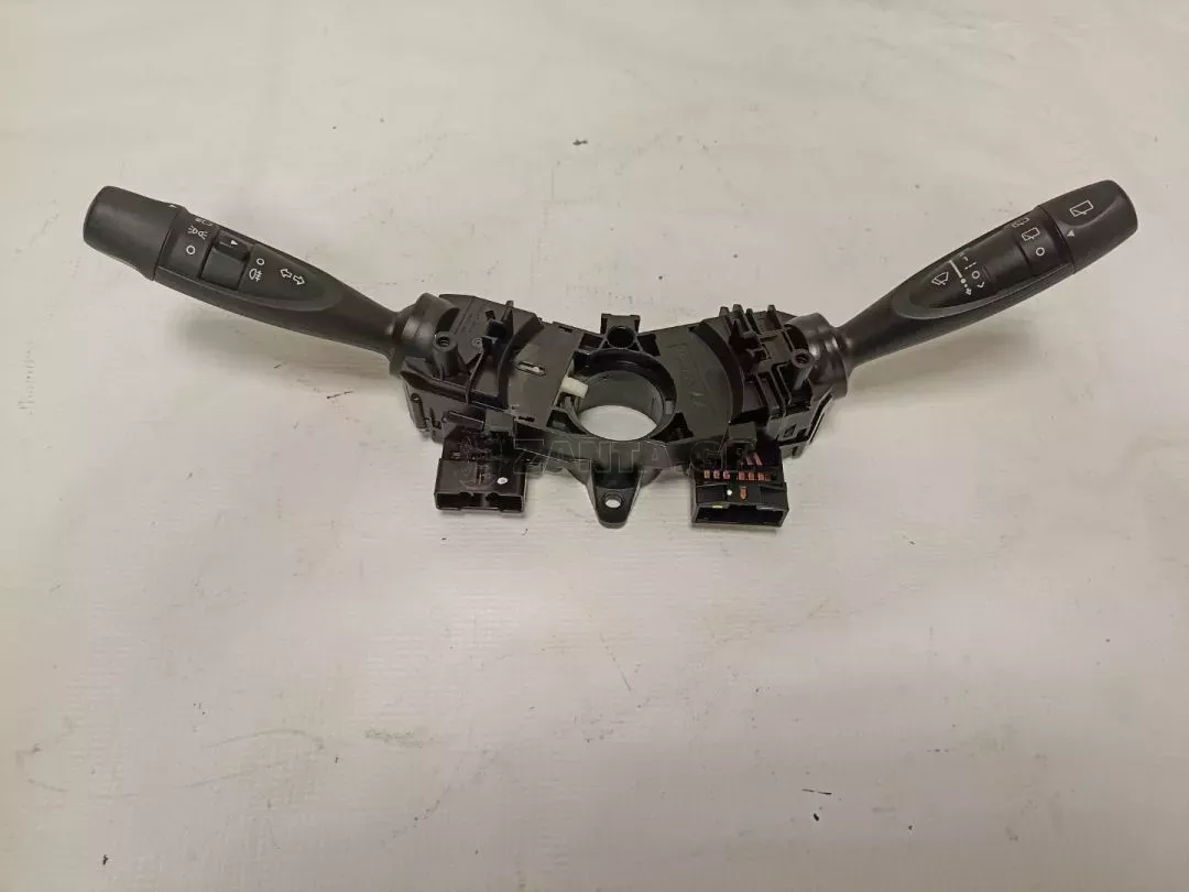 Φλασιέρα τιμονιού από Hyundai i10 - 299132328 299132302