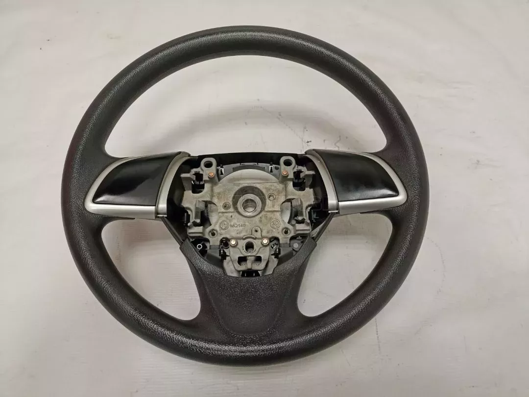 Δερμάτινο Τιμόνι από Mitsubishi Space Star - 4400A707XA