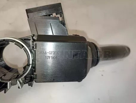Φλασιέρα τιμονιού από Toyota Yaris - 173832 17F144 