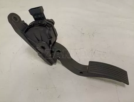 Σετ πεντάλ γκαζιού από Hyundai i10 - 32700-1S000 