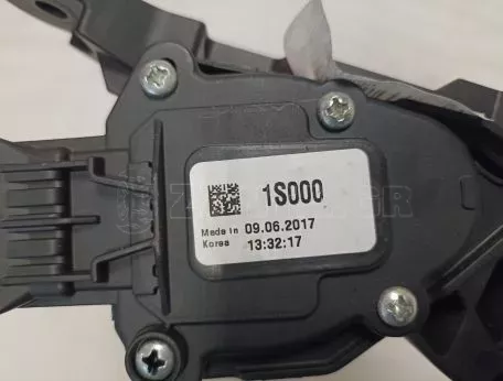 Σετ πεντάλ γκαζιού από Hyundai i10 - 32700-1S000 