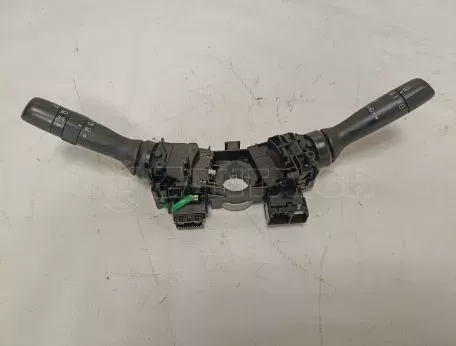 Φλασιέρα τιμονιού από Toyota Aygo - 17F1443 17J085 