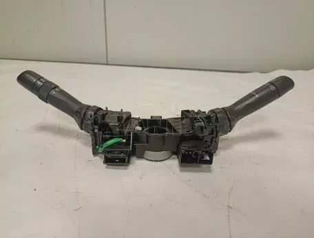 Φλασιέρα τιμονιού από Toyota Aygo - 17F1443 17J085 