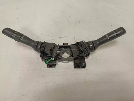 Φλασιέρα τιμονιού από Toyota Aygo - 17F144 17J085 
