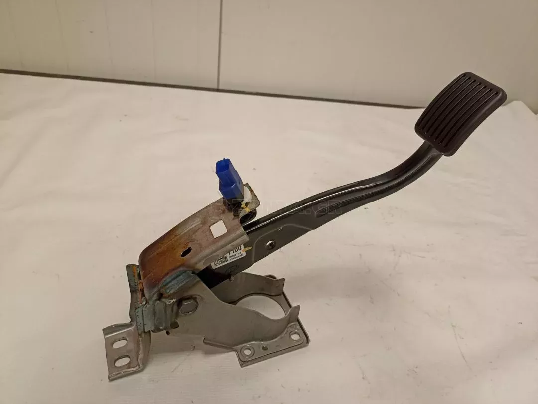 Σετ πεντάλ φρένων από Hyundai i10 - 32800K7100