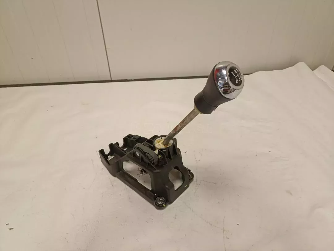 Λεβιές Ταχυτήτων από Toyota Aygo - 33530-0H030