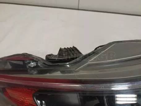 Φανάρι εμπρός αριστερό Toyota Aygo - 827105132 