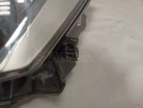 Φανάρι εμπρός αριστερό Toyota Aygo - 827105132 