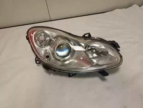 Φανάρι εμπρός δεξί από Smart Fortwo - 20-11881-05-2 