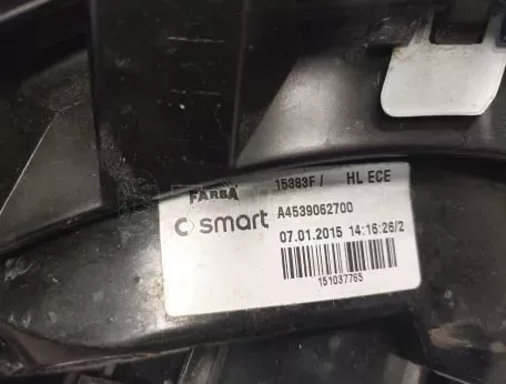 Πίσω αριστερό φανάρι από Smart forfour - A4539062700 