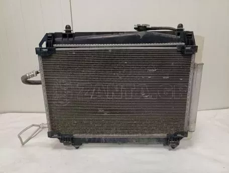 Σετ Ψυγείο νερού με Βεντιλατέρ από Toyota Yaris - 422133-3845 