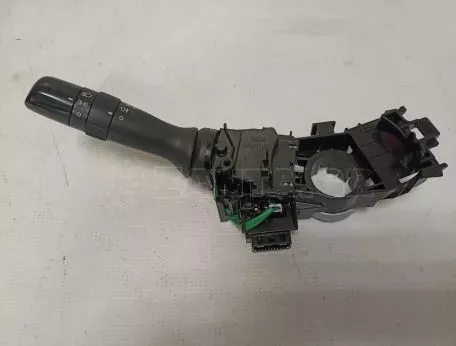 Διακόπτης φλάς από Toyota Yaris - 173832 