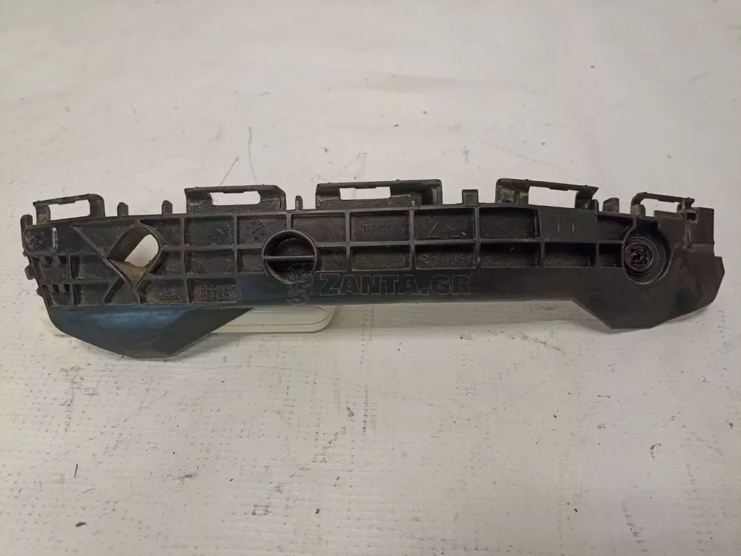 Βάση προφυλακτήρα πίσω από Toyota Yaris - 52576-0D450