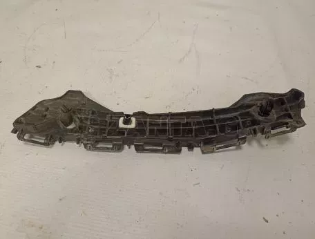 Βάση προφυλακτήρα πίσω από Toyota Yaris - 52576-0D450 
