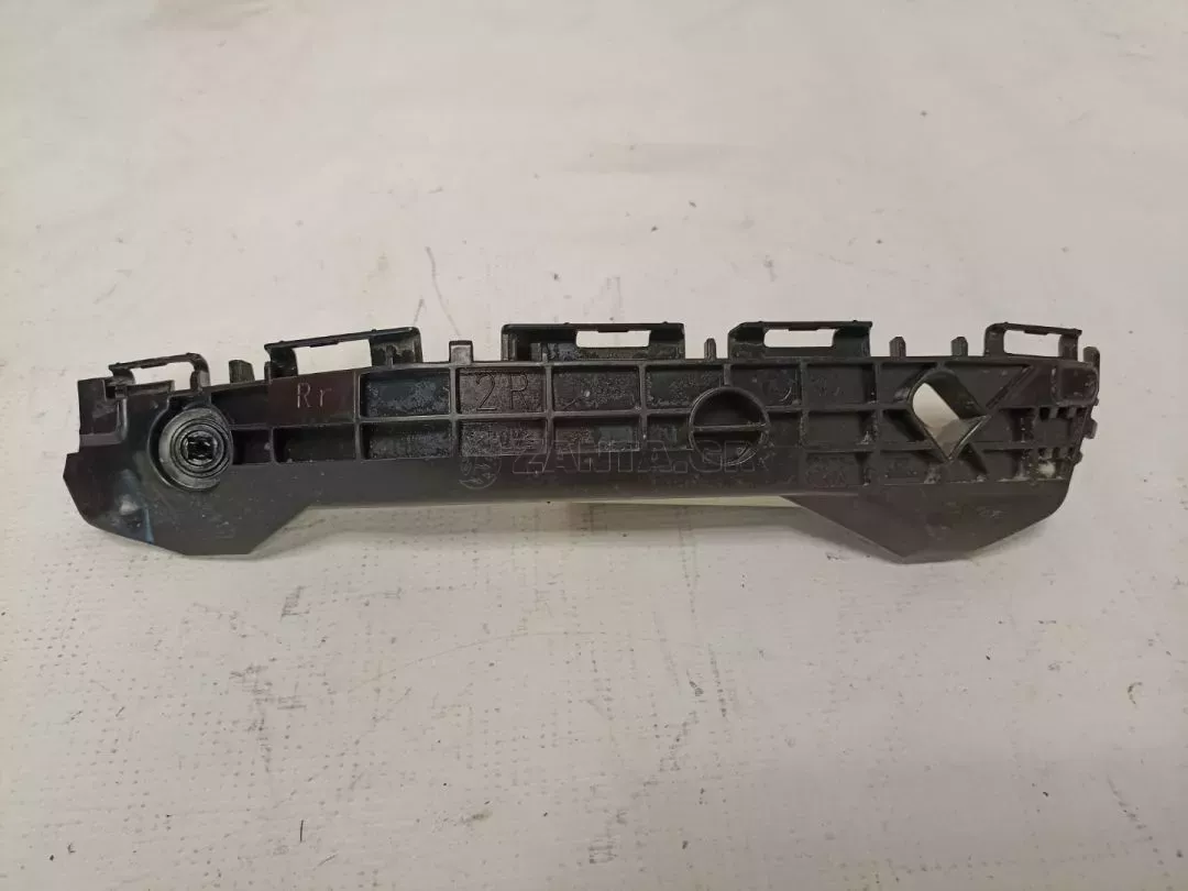 Βάση προφυλακτήρα πίσω από Toyota Yaris - 52575-0D460