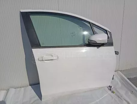 Πόρτα μπροστινή δεξιά συνοδηγού από Toyota Yaris Comfort 2020 - 00000 