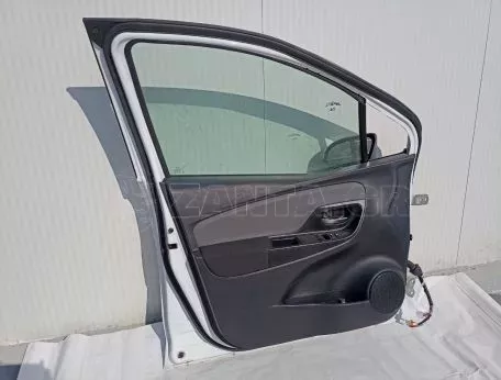 Πόρτα μπροστινή αριστερή οδηγού από Toyota Yaris Comfort 2020 - 00000 