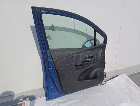 Πόρτα μπροστά αριστερή οδηγού από Toyota Yaris Hybrid Team D 2018 - 00000 