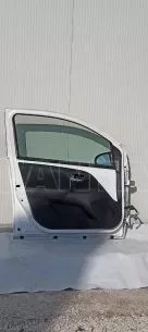Πόρτα μπροστινή αριστερή οδηγού από Toyota AYGO x-play 2021 - 00000 