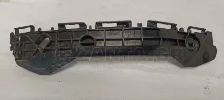 Στήριγμα προφυλακτήρα από Toyota Yaris - 52576-0D450 
