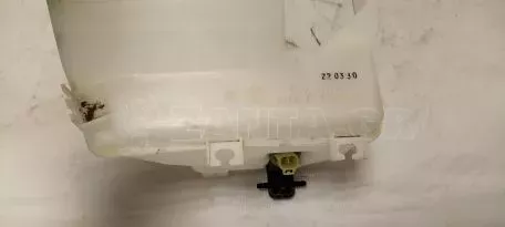Δοχείο νερού πλύσης καθαρ. τζαμιών από Mitsubishi Space Star - EW17-015 