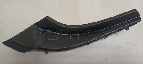 Μπροστινό Αριστερό Κάλυμμα από Mitsubishi Space Star - 7405A841 