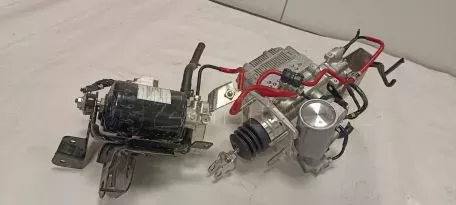 Μονάδα Φρένων ABS με Αντλία από Toyota Yaris - 47070-12010 47270-47030 