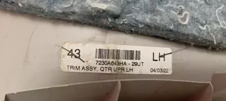 Επάνω Αριστερή Επένδυση από Mitsubishi - 7230A643 7230A643HA 