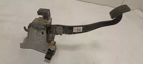 Σετ πεντάλ συμπλέκτη από Hyundai i10 - 32802-B9000 