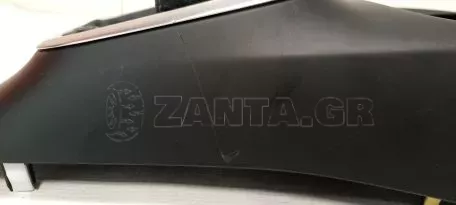 Κονσόλα κεντρική από Toyota Yaris - 58837-0D020 58842-0D140 58804-0D190 58821-0D080 
