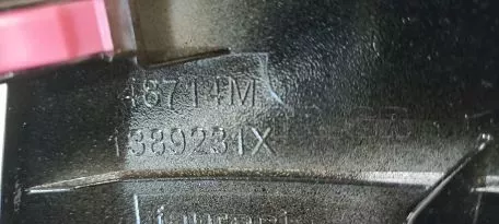 Κεντρικό καλύμμα ταμπλό από PEUGEOT 108 - 55405-0H040 