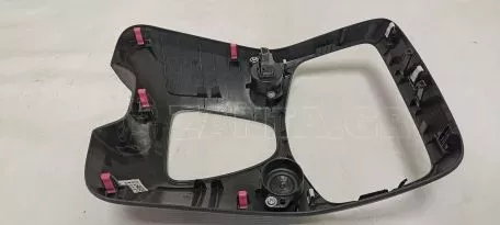 Κεντρικό πάνελ ταμπλό από Toyota Aygo - 55405-0H030 